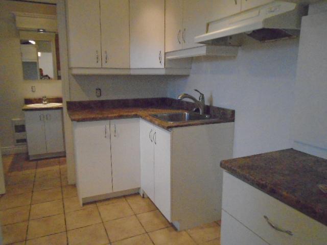 5 ½ rue Dufresne Montréal LIBRE