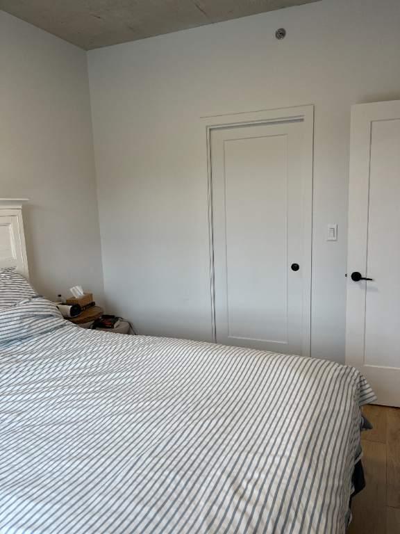 Grand 3 1/2 Mont-St-Hilaire 884pi2