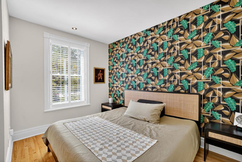 Superbe rez-de-chaussée entièrement meublé au cœur du Mile-End !