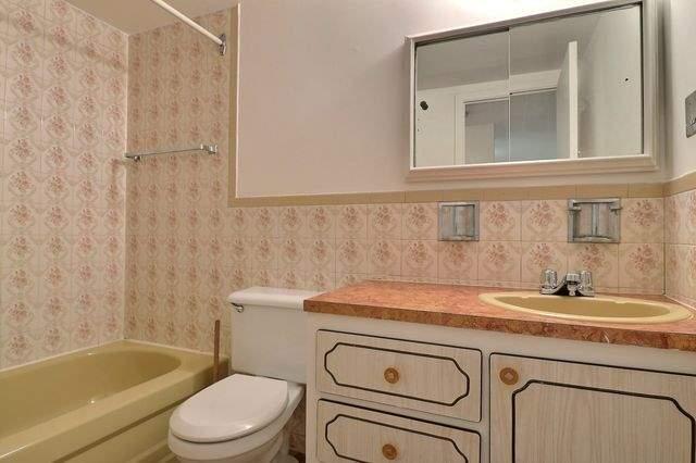 1 CH - 1 SDB - Montréal - $1,350 /mo