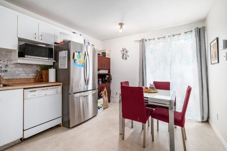 Maison de ville à louer décembre 2025