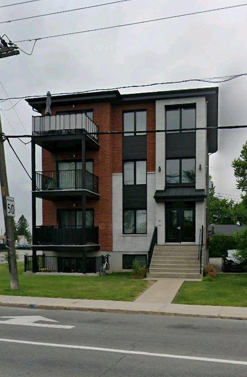 Grand 4 1/2 moderne et lumineux