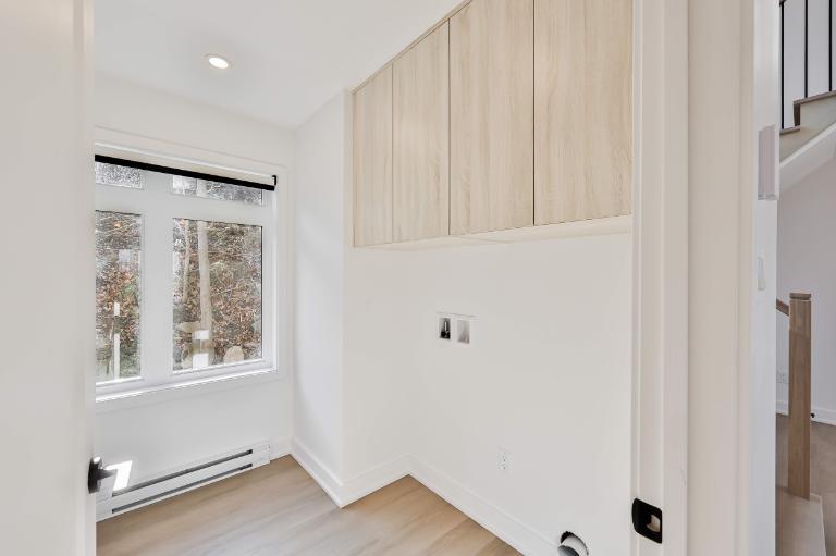 3 CH - 2 SDB - Sainte-Agathe-des-Monts - $2,250 /mo