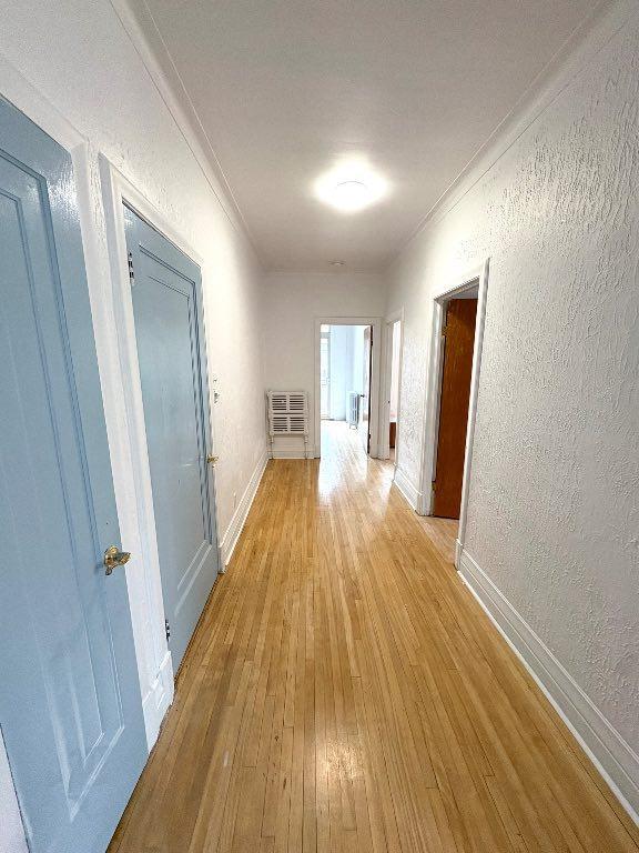 Magnifique appartement 6 ½ lumineux – 4 chambres fermées – Parc Extension