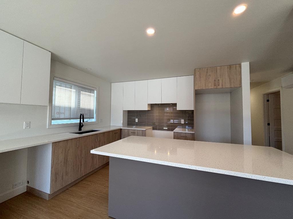 Appartement style Condo 4 1/2 PLUS OU 5 LUMINEUX