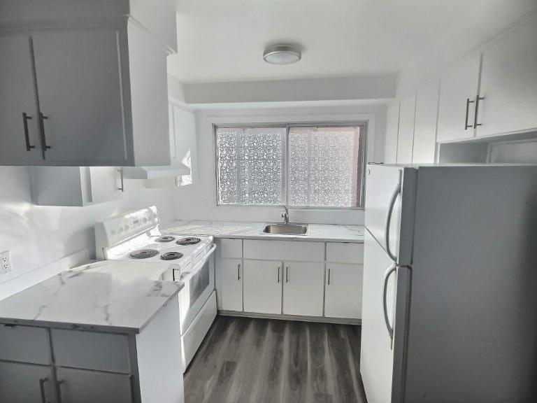 2 CH - 1 SDB - Montreal - $1,500 /mo