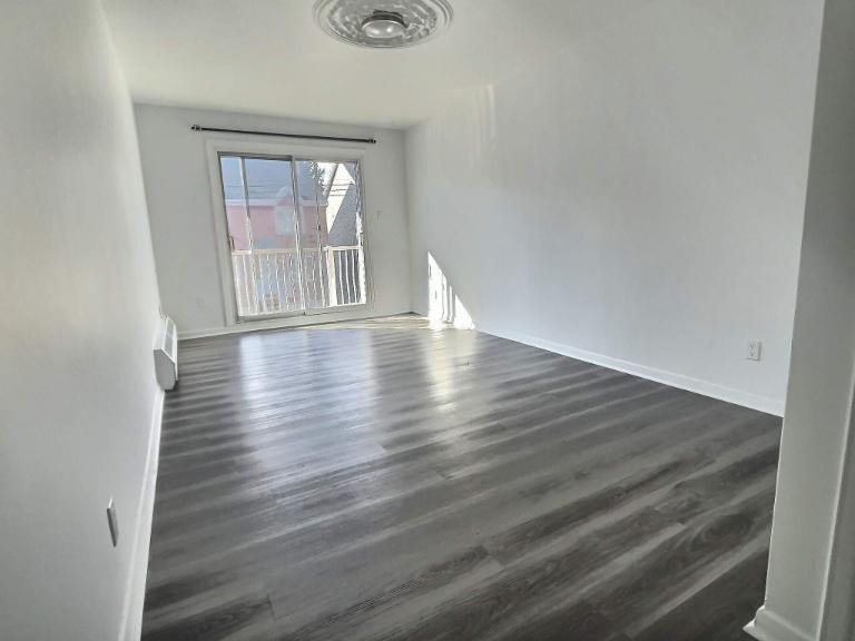 2 CH - 1 SDB - Montreal - $1,500 /mo