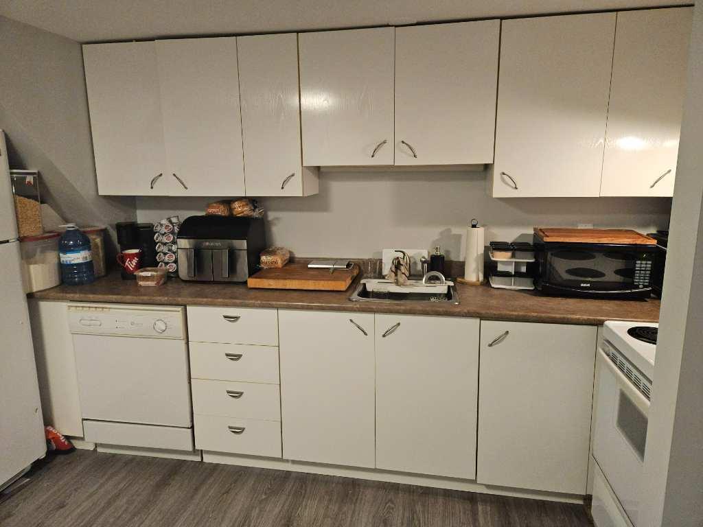 🏡 Grand 3 ½ rénové – tout inclus – entrée indépendante – Gatineau (secteur Saint-René / Lorrain)