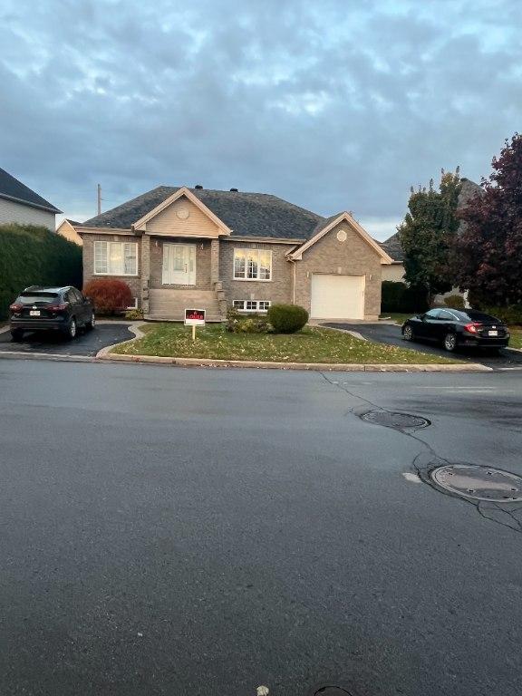 Maison spacieuse 4 ½ sur deux étages