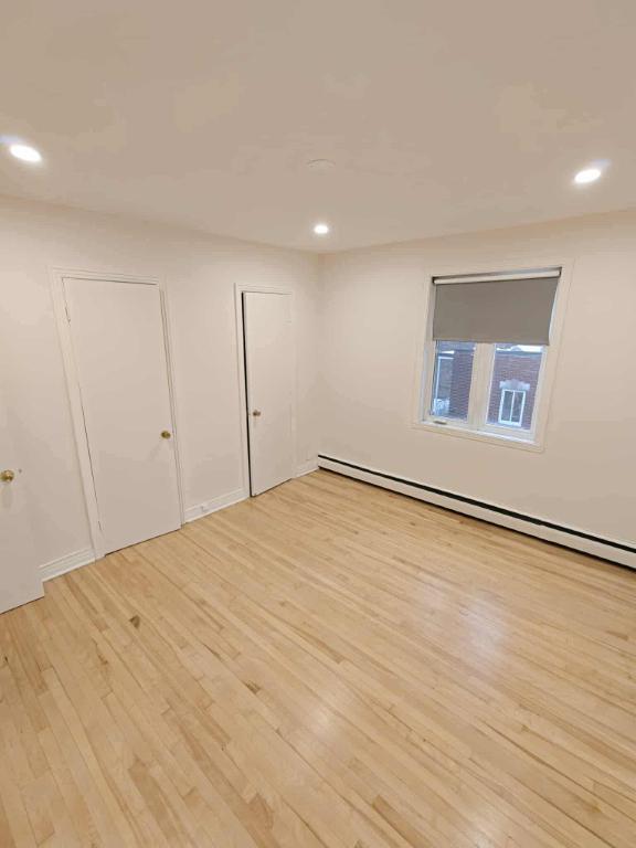 Grand 4 1/2 Rénové Rosemont