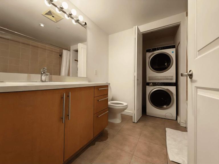 1 CH - 1 SDB - Montréal - $1,650 /mo