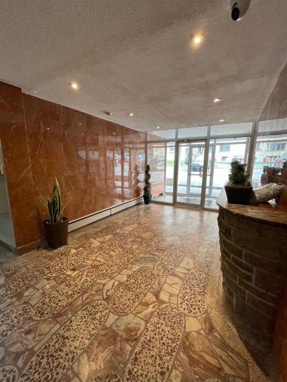 À louer 1400$ – 4 ½ au 2715 Place Darlington, Côte-des-Neiges