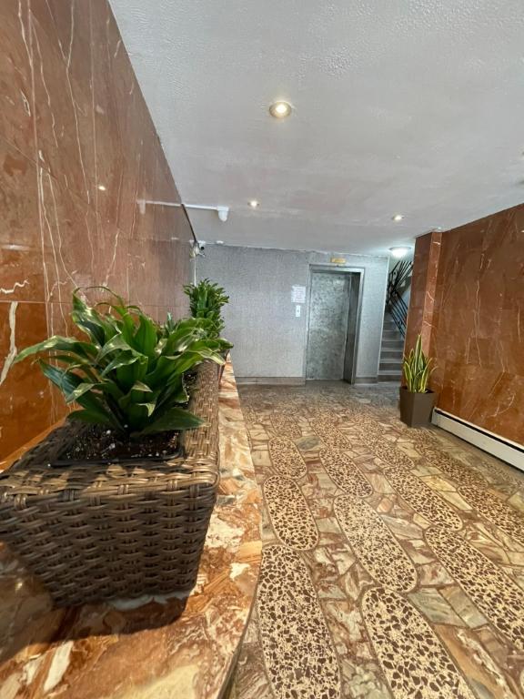 À louer 1400$ – 4 ½ au 2715 Place Darlington, Côte-des-Neiges