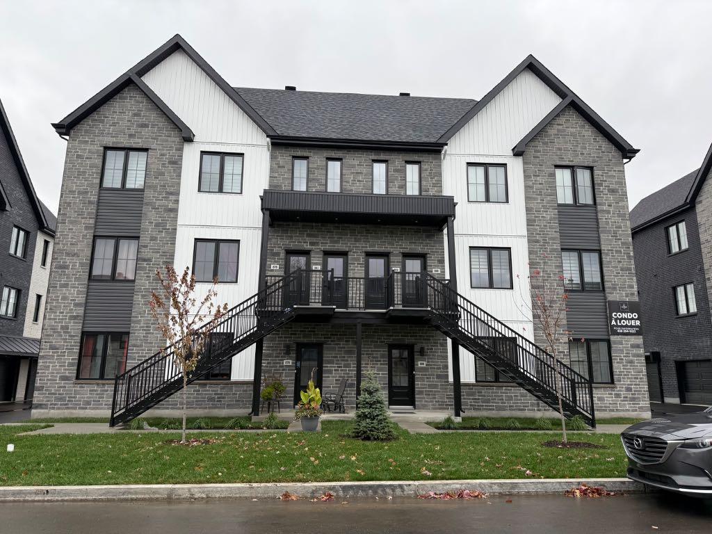 Beau et grand 5 1/2 à louer