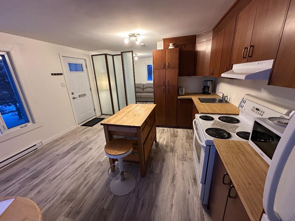 Studio meublé à louer