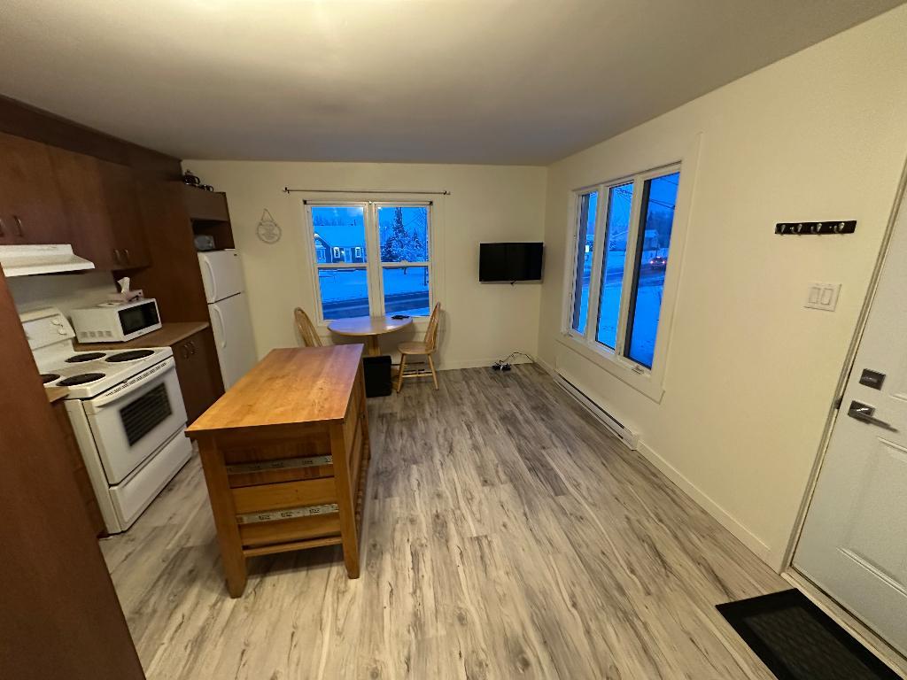 Studio meublé à louer