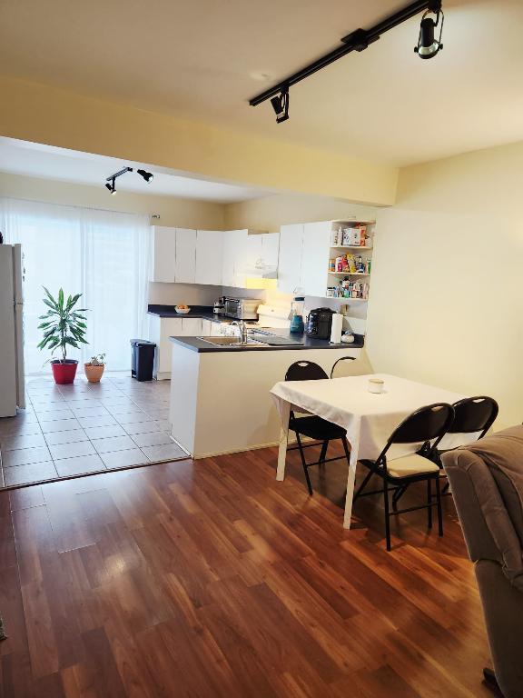 4 ½ IMPECCABLE – Rez-de-jardin – Secteur calme & près du métro !