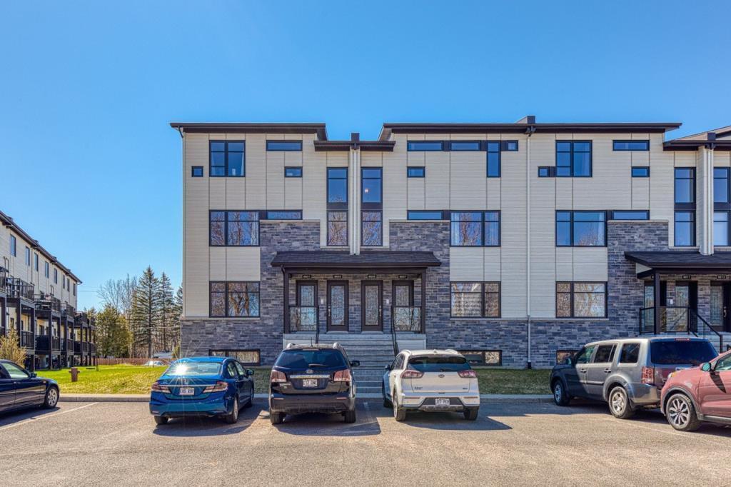 SUPER CONDO 5 1/2 À LOUER À NEUFCHÂTEL