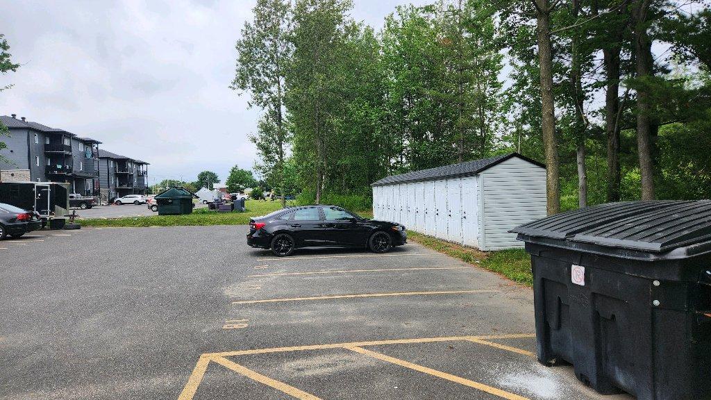 5 1/2 à louer immédiatement