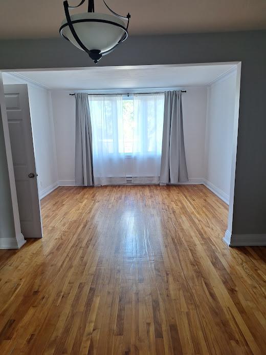 5 1/2 with 3 bedrooms in Parc Extension