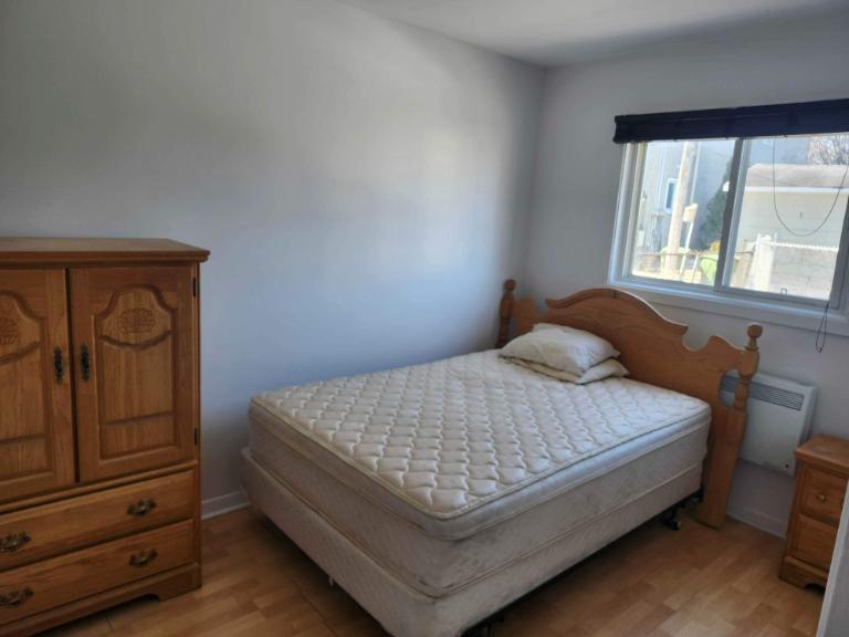 1 CH - 1 SDB - Gatineau - $1,000 /mo