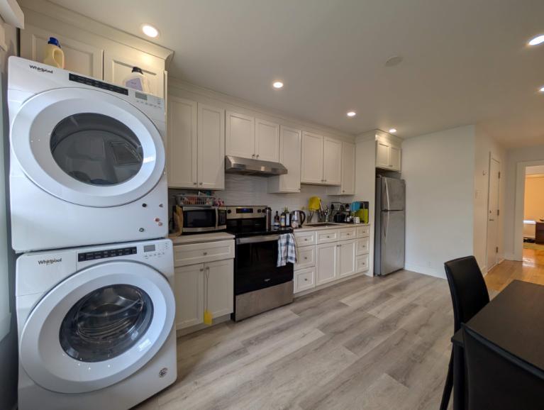2 CH - 1 SDB - Montréal - $1,600 /mo