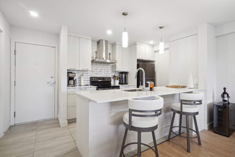 1 CH - 1 SDB - Bromont - $1,610 /mo