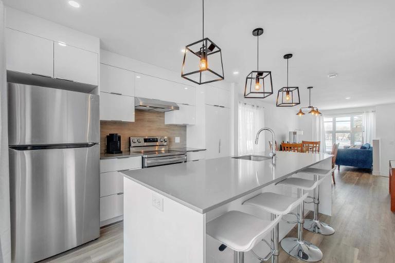 2 CH - 1 SDB - L'Assomption - $2,025 /mo