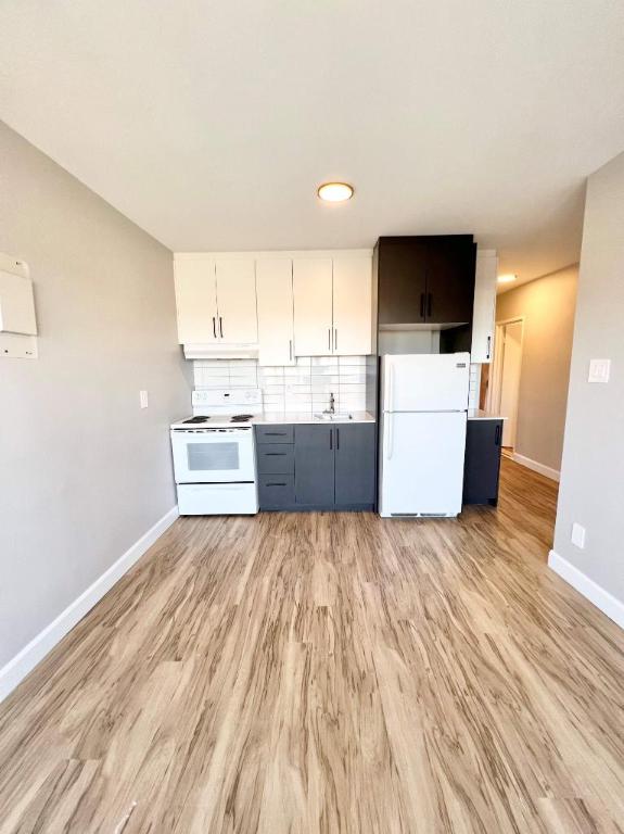 1 CH - 1 SDB - Montréal - $1,300 /mo