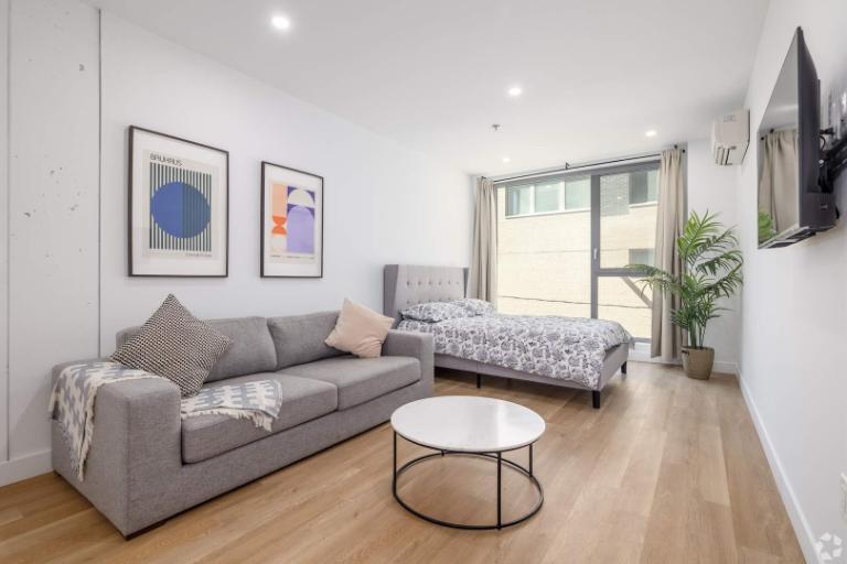 Studio - Montréal - $1,640 /mo