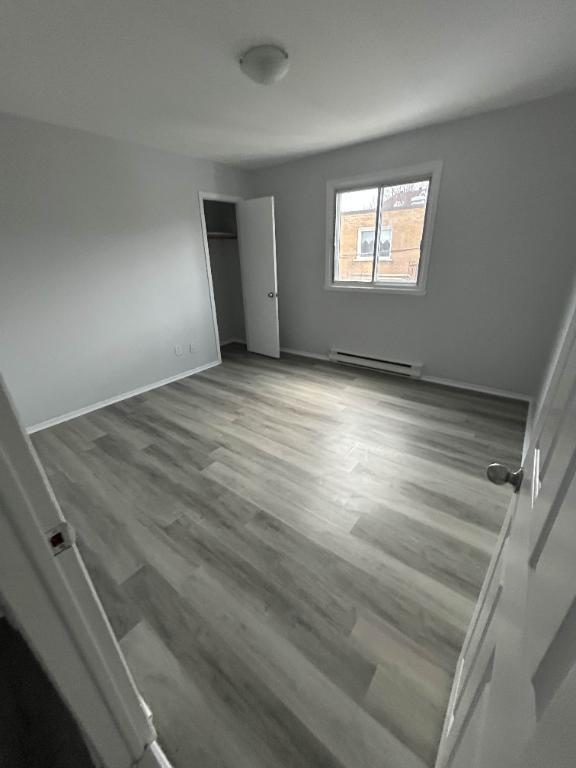 LASALLE - 5 1/2 À LOUER