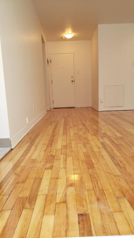 3 1/2 Rénové Chauffé/Eau Chaude/Entrée Laveuse et Sècheuse 1 AVRIL 2026