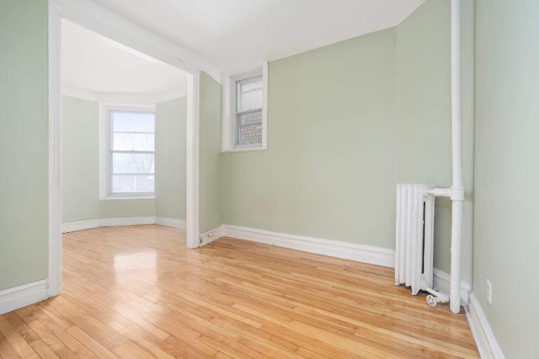 2 CH - 1 SDB - Westmount - $1,895 /mo