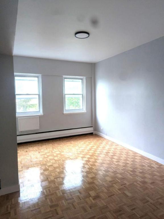 2 CH - 1 SDB - Dorval - $1,650 /mo