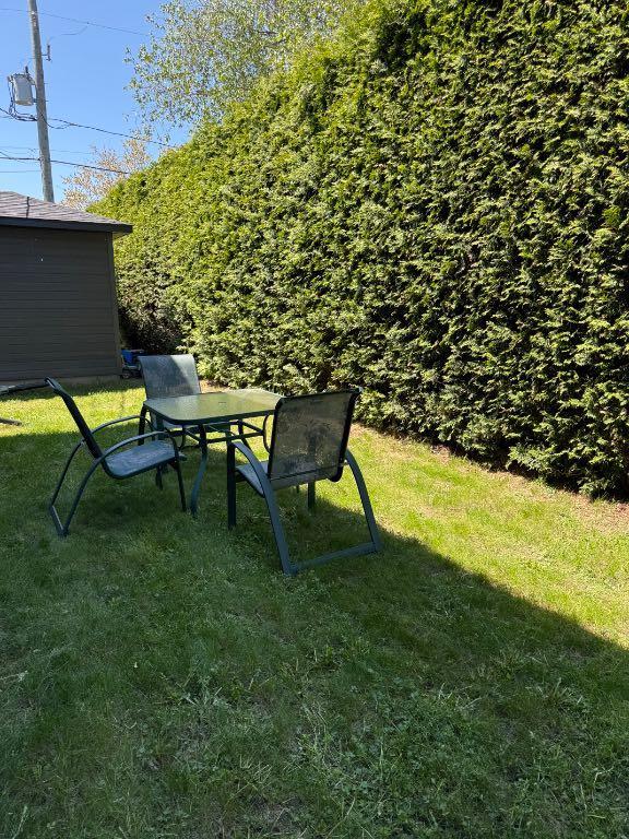 Grand 5 1/2 avec petit cours priver