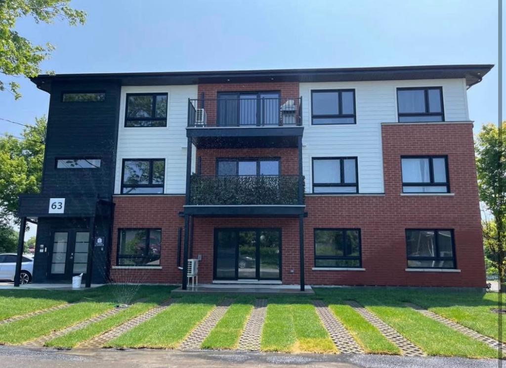 Beaux 4 1/2 NEUFS, quartier tranquille, dès maintenant; Rue Armand