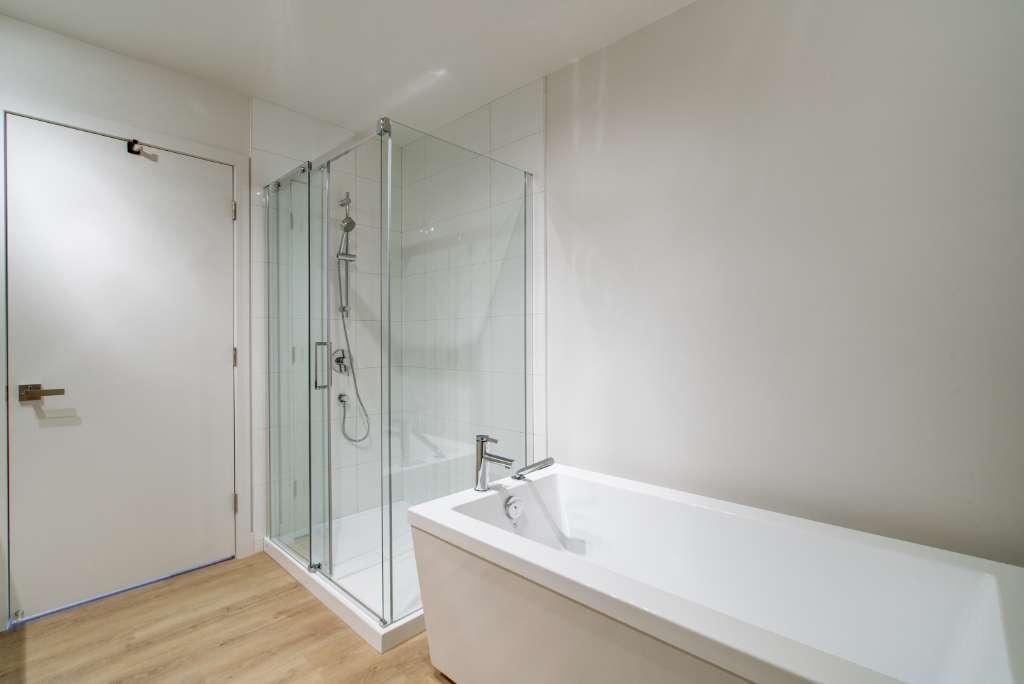 Beaux 4 1/2 NEUFS, quartier tranquille, dès maintenant; Rue Armand