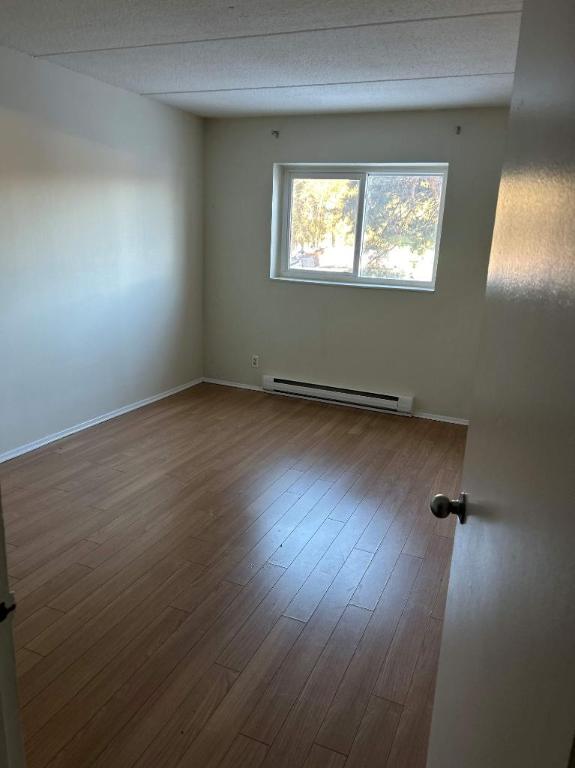 2 CH - 1 SDB - Gatineau - $1,545 /mo