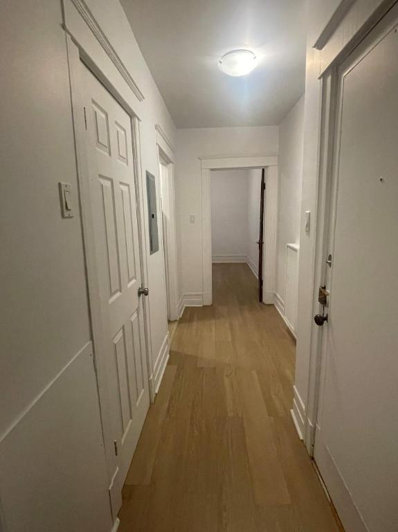 2 CH - 1 SDB - Montréal - $1,185 /mo