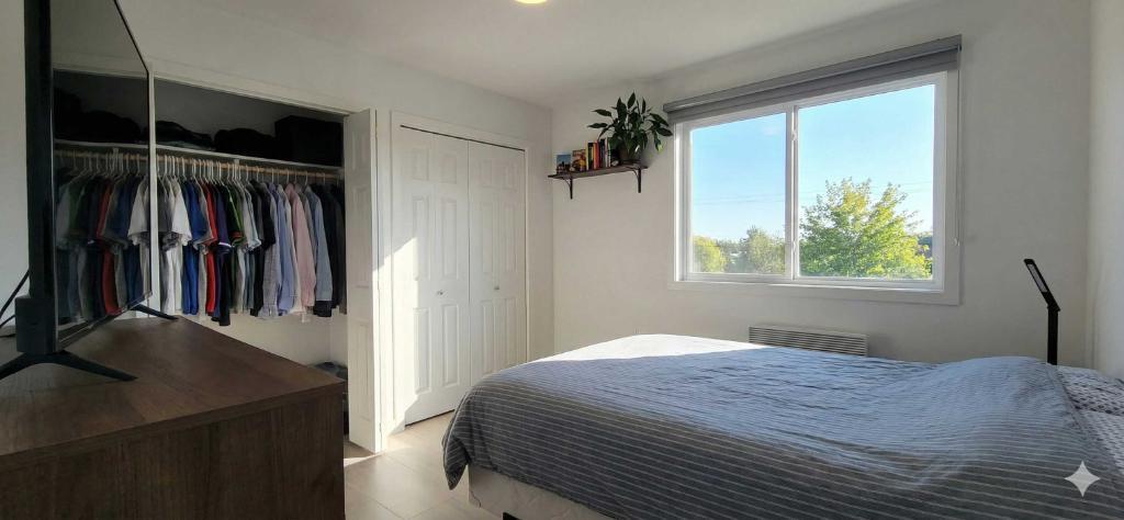 RARE : 4 1/2 au dernier étage côté sud (Cession de bail)