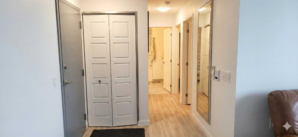 RARE : 4 1/2 au dernier étage côté sud (Cession de bail)