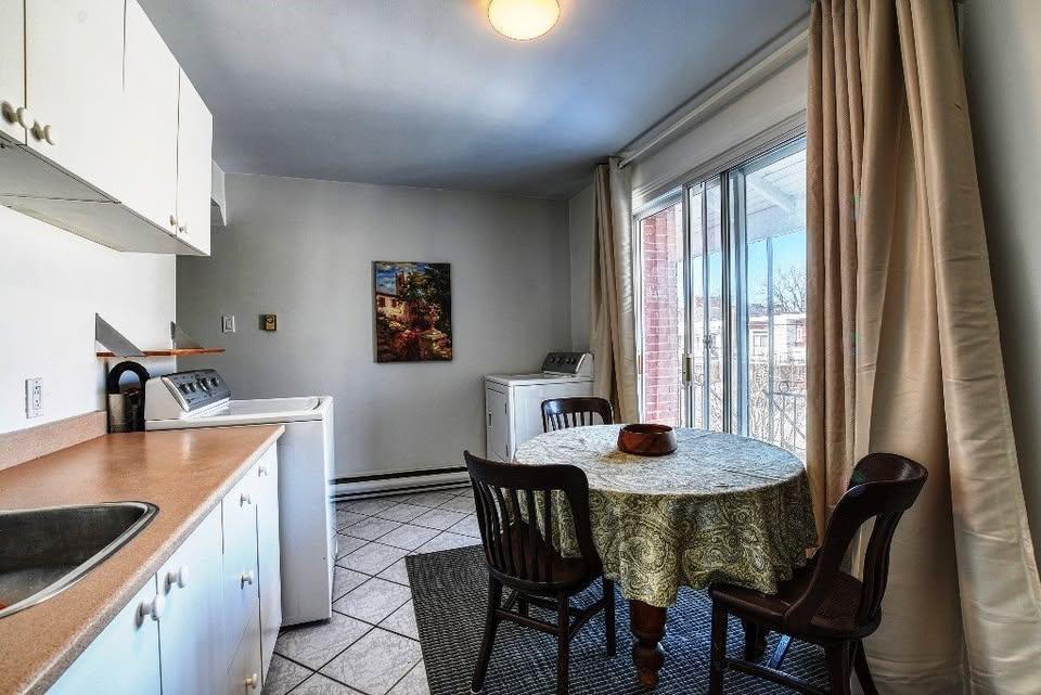 SHOPS ANGUS (MÉTRO PRÉFONTAINE) - 3 1/2 - 55 m² (600 p2)