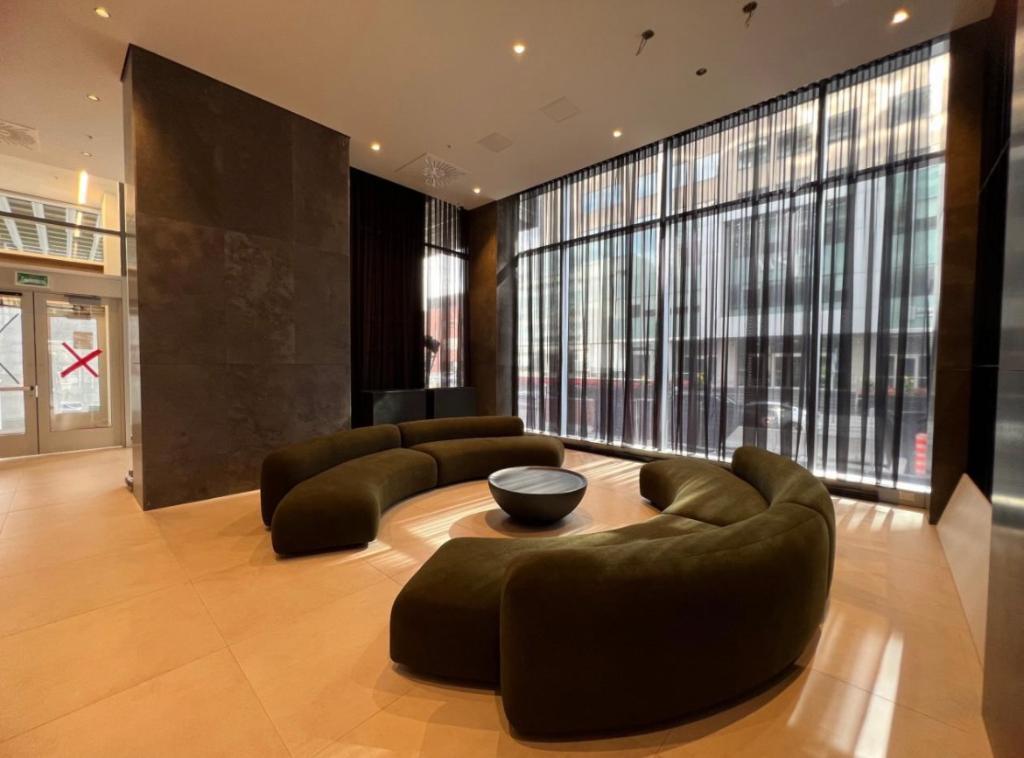 Condo moderne à louer – Vue exceptionnelle au cœur du centre-ville