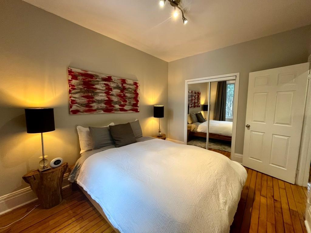 4½ + espace bureau à louer + cour arrière - BIEN LIRE