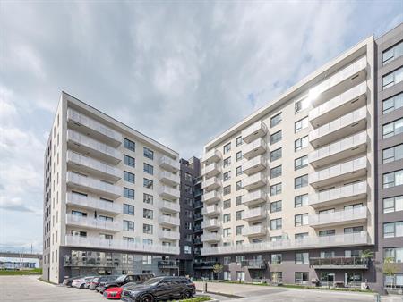 2 Bedroom - 27 Place De La Triade, Pointe-Claire