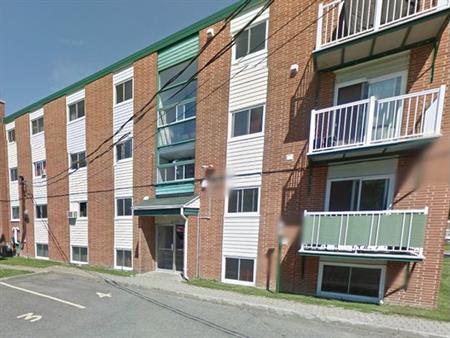 Rent 2 bedroom apartment in Québec G1P 3J9