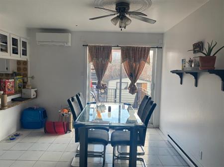 Longueuil- 6 ½ pièces, (chambres fermées) :Très Grands ensoleillés 2050$