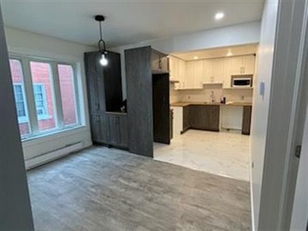 Saint-Hyacinthe – Joli appartement 5 1/2 à louer – 3 chambres – Rénové 2024