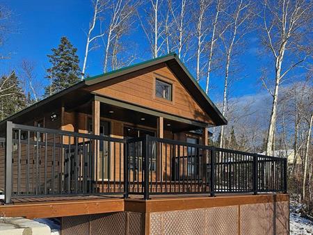 Maison neuve à louer a Gaspe, au bord du lac, à 10min du centre-ville.