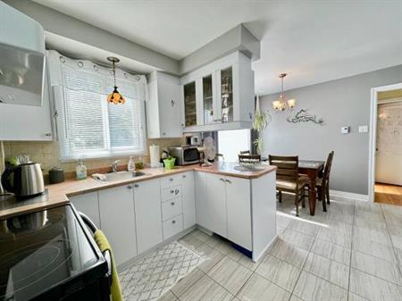 Large 5 ½ apartment for rent Brossard...